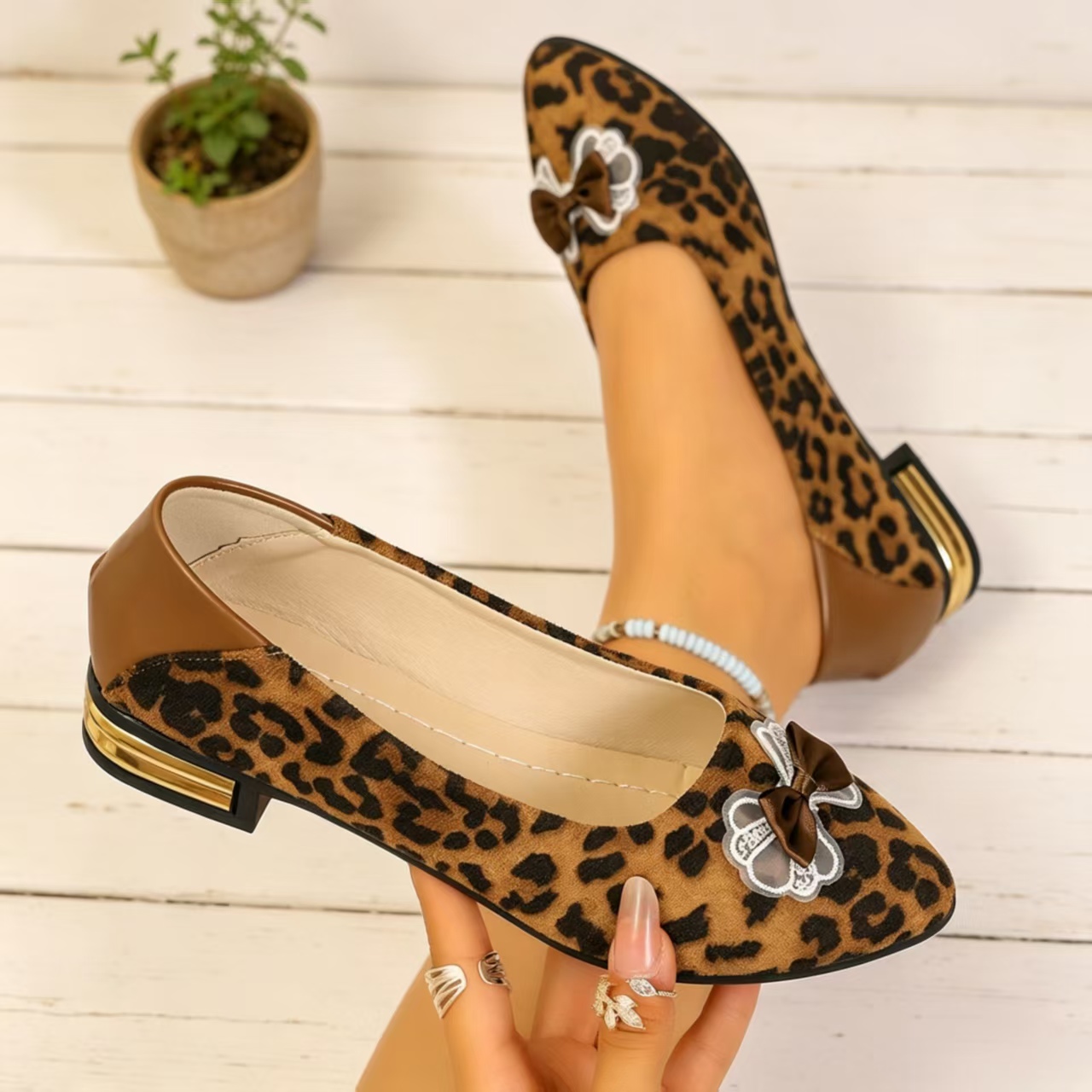 Sepatu Wanita Model Pumps Ujun - Women'S Fashion Shoes ulasan dan harga
